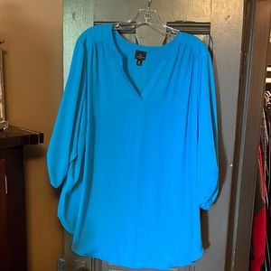 Beautiful blue blouse. Worthington. 3X